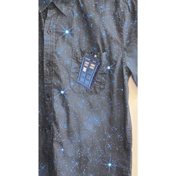 Hot Topic Dr. Who Men's Time Machine Button Down Shirt. Size Small. - Picture 2 of 8